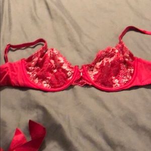 Cute lase bra with Rine stone